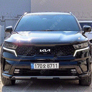 쏘렌토 중고 가격 쏘렌토 하이브리드 중고 쏘렌토 중고차 검정색 2022년식 72,709km HEV 1.6 2WD 그래비티 중고차카페
