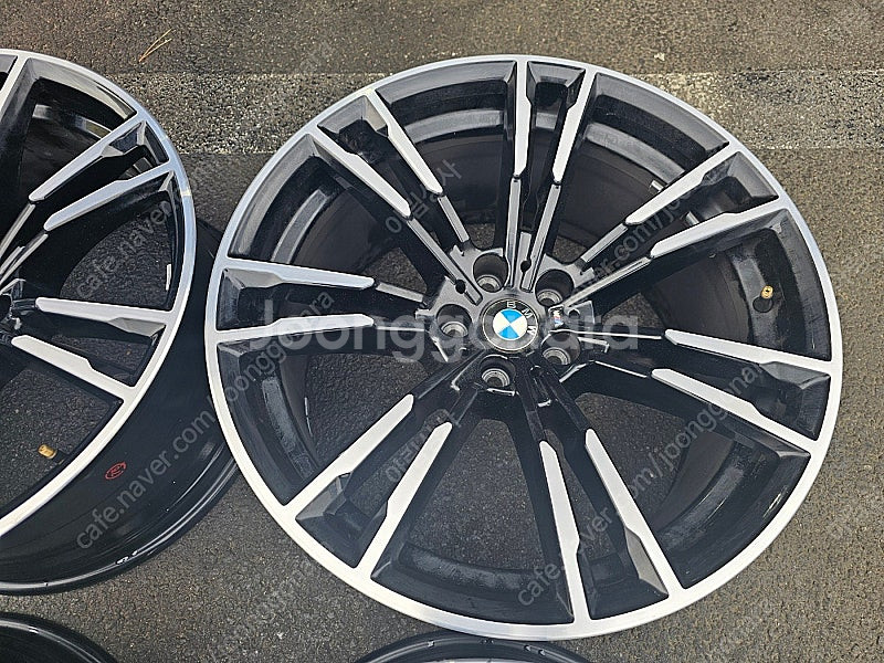 (판매) BMW 정품 F90 706M 20인치휠--4