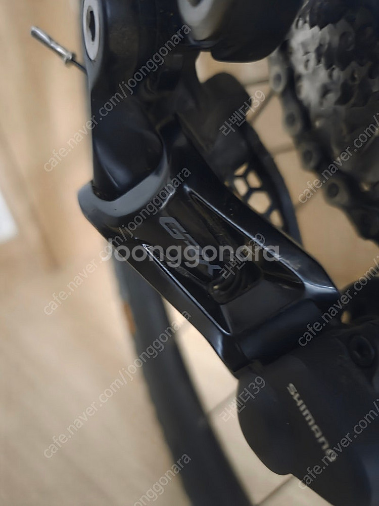 신품급 자이언트 리볼트1 grx 그래블 자전거--1