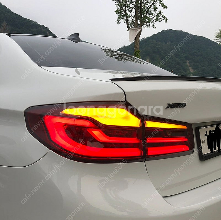 bmw g30 520d 테일램프.전기형.브레이크등--1