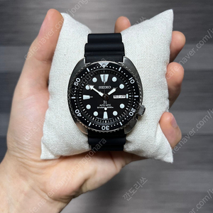 신품급 세이코 터틀 SEIKO SRPE93 판매합니다.
