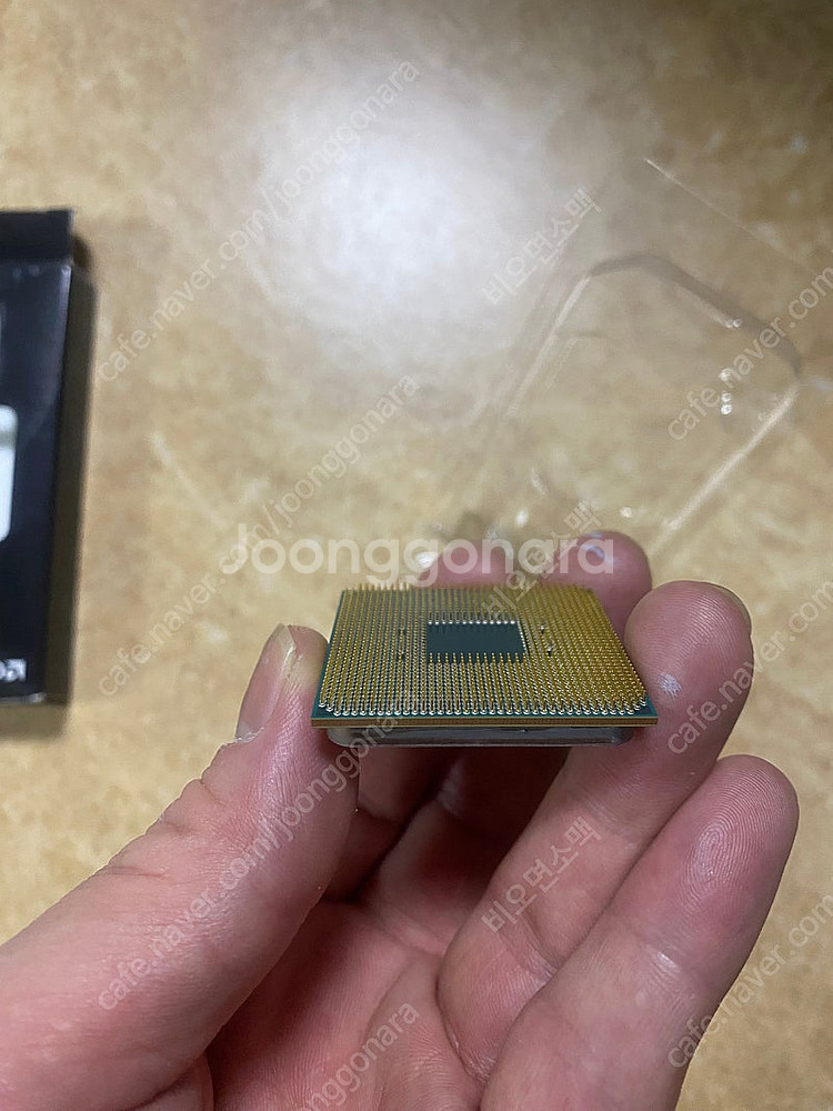 AMD 라이젠7 3700X CPU 판매합니다--2
