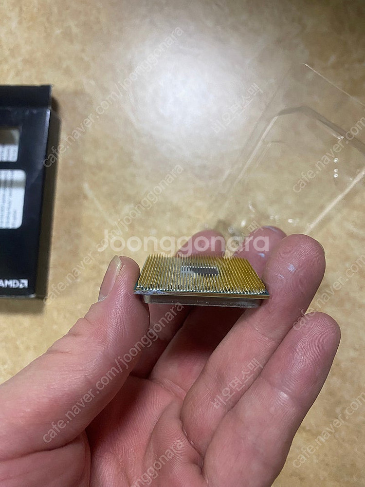 AMD 라이젠7 3700X CPU 판매합니다--3