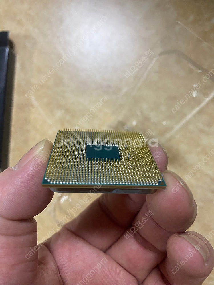 AMD 라이젠7 3700X CPU 판매합니다--4