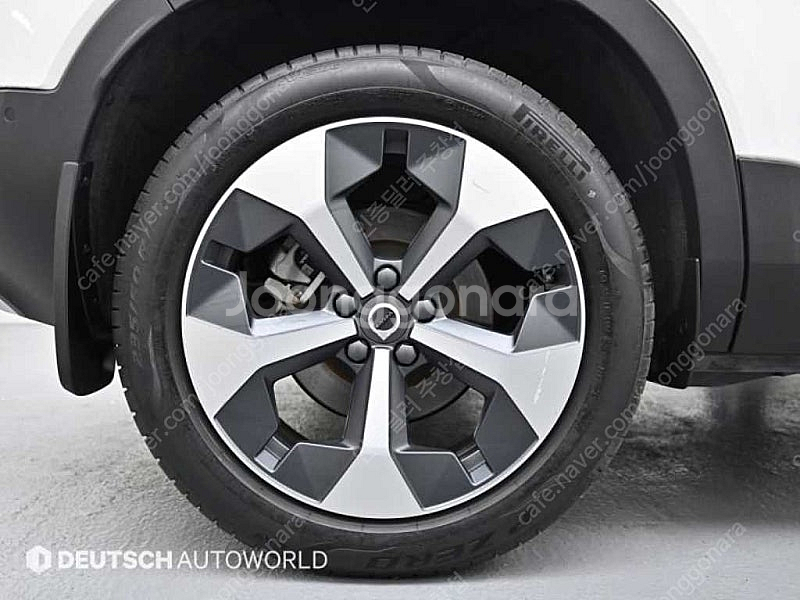 볼보 XC40 중고 B4 AWD 얼티메이트 브라이트 실...--5