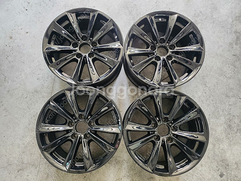 BMW F10 520D 17인치 5시리즈 블랙휠 순정휠...--0