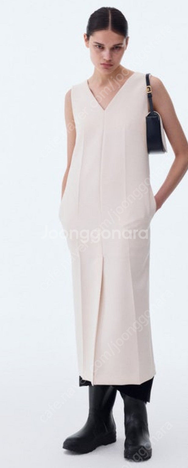 Recto 렉토 딥 브이넥 원피스 S(1회 착용)--3