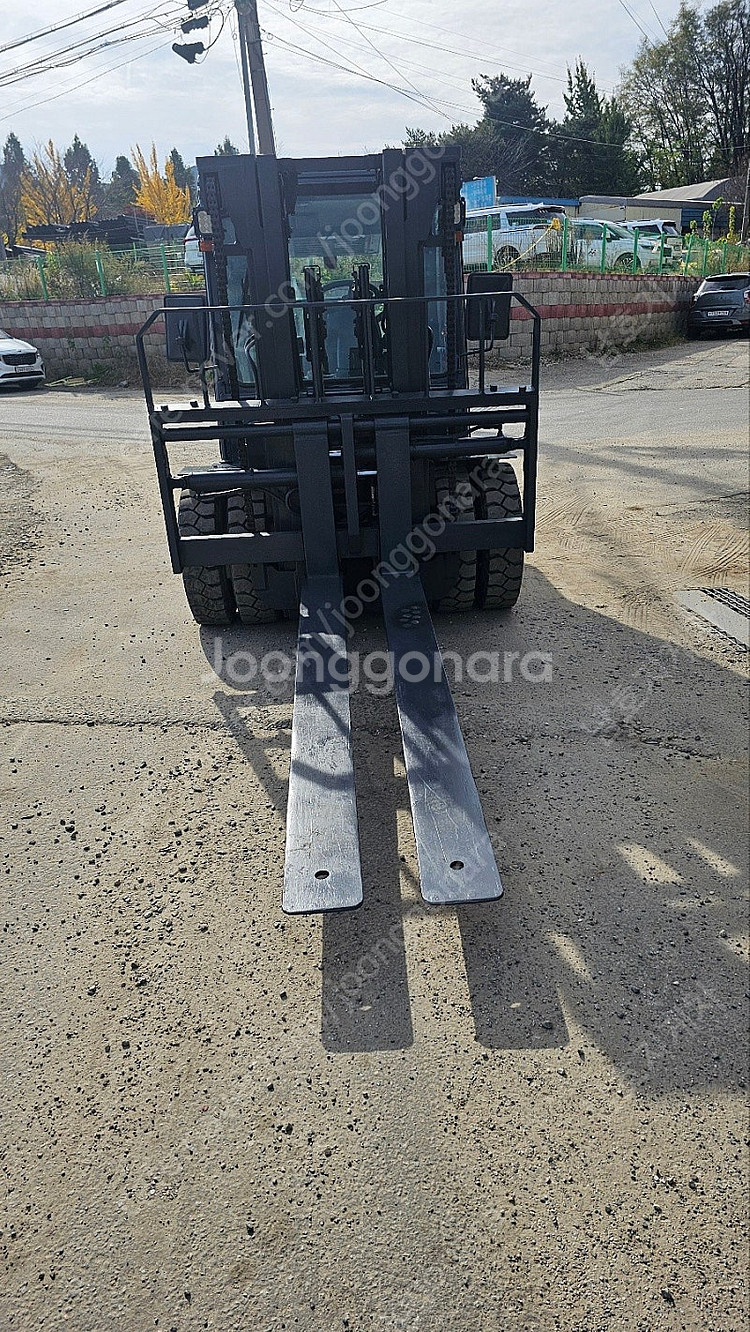 디젤지게차 4.5톤 3단 듀얼마스타 두산 풀옵션 차량상...--1