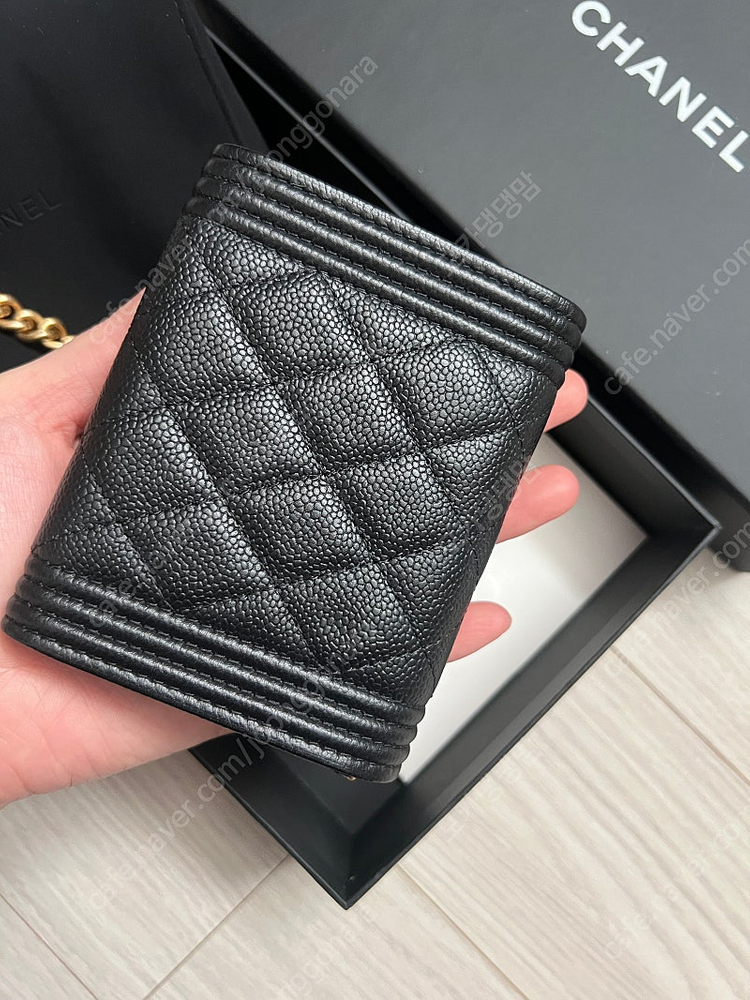 샤넬 보이 미니체인 크로스백31번대 이미지