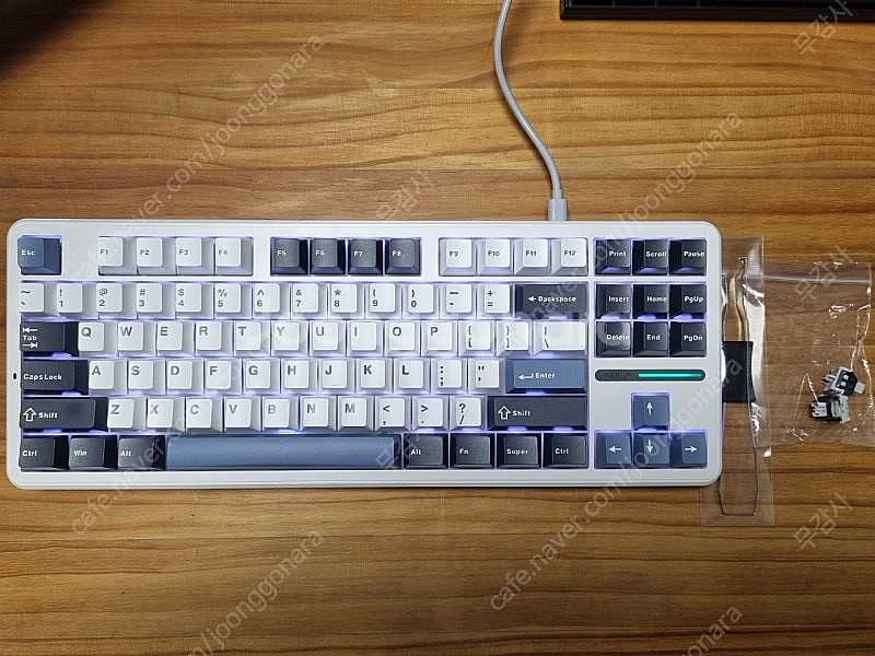 AULA F87Pro 기계식 키보드 리퍼 새상품--0