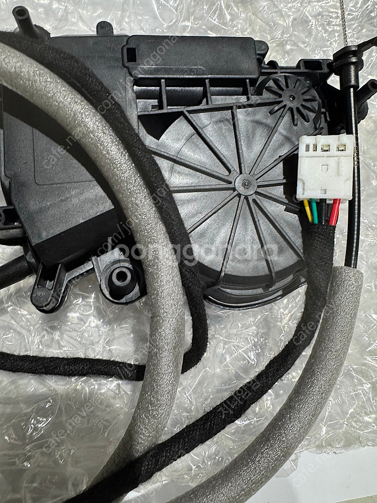 bmw f10 트렁크락세트,--2