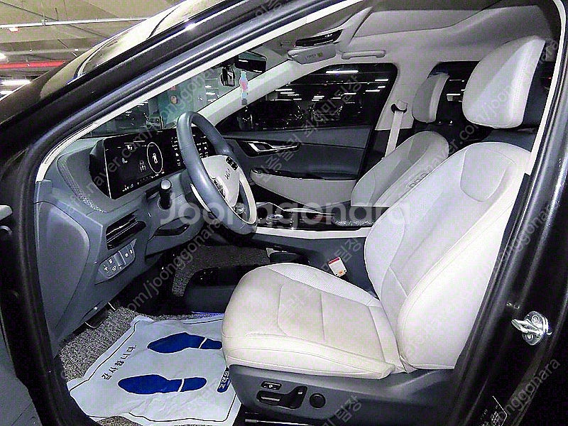 EV6 중고 EV6 중고차 회색 2022년식 18,300km 롱레인지 AWD 어스 싼 중고차--6