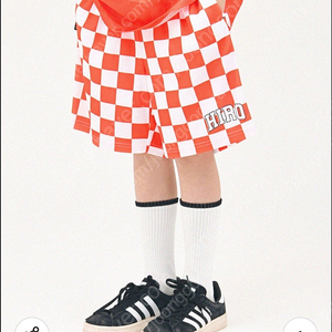 히로 체커 반바지 레드 160 구해요