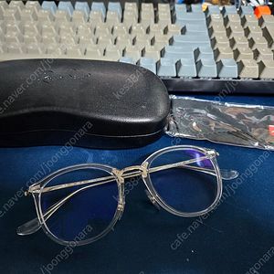 레이벤 7140 2001 투명테 51사이즈 판매합니다