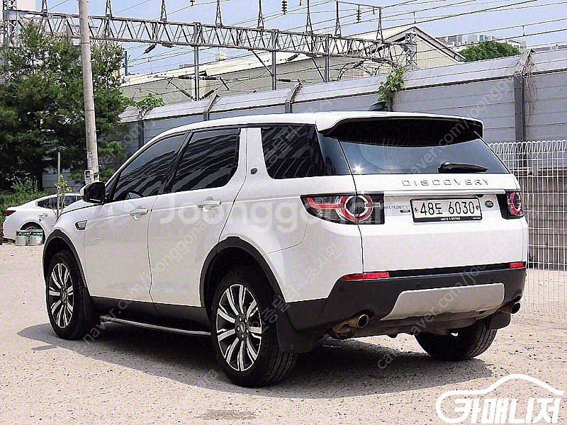 [랜드로버]디스커버리 스포츠 2.0 TD4 HSE 럭셔...--3