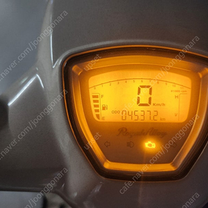 로얄알로이 125cc 스쿠터 팝니다.