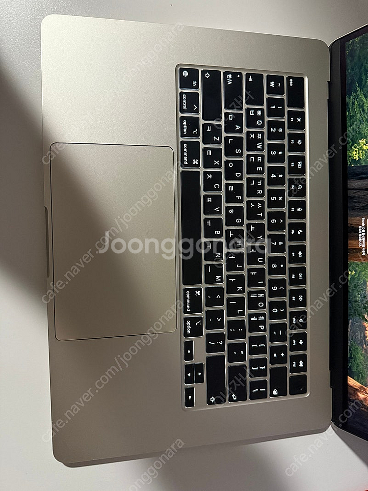 맥북에어 m3 15인치 16gb 램 256 판매합니다--1
