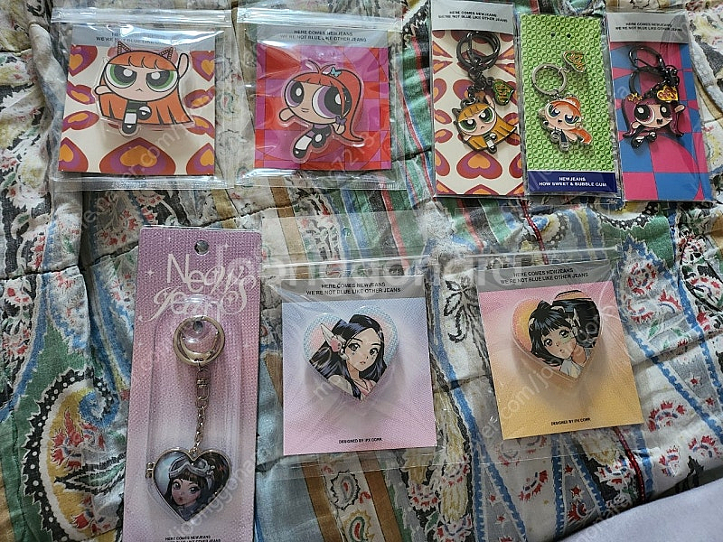 뉴진스 스마트톡,메탈키링 판매합니다--0