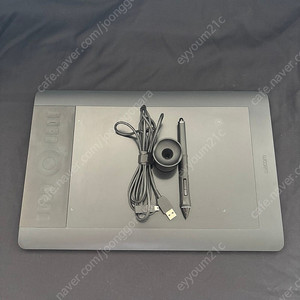 Wacom_와콤_인튜어스 중형 PTK-650 타블렛 내놓습니다.