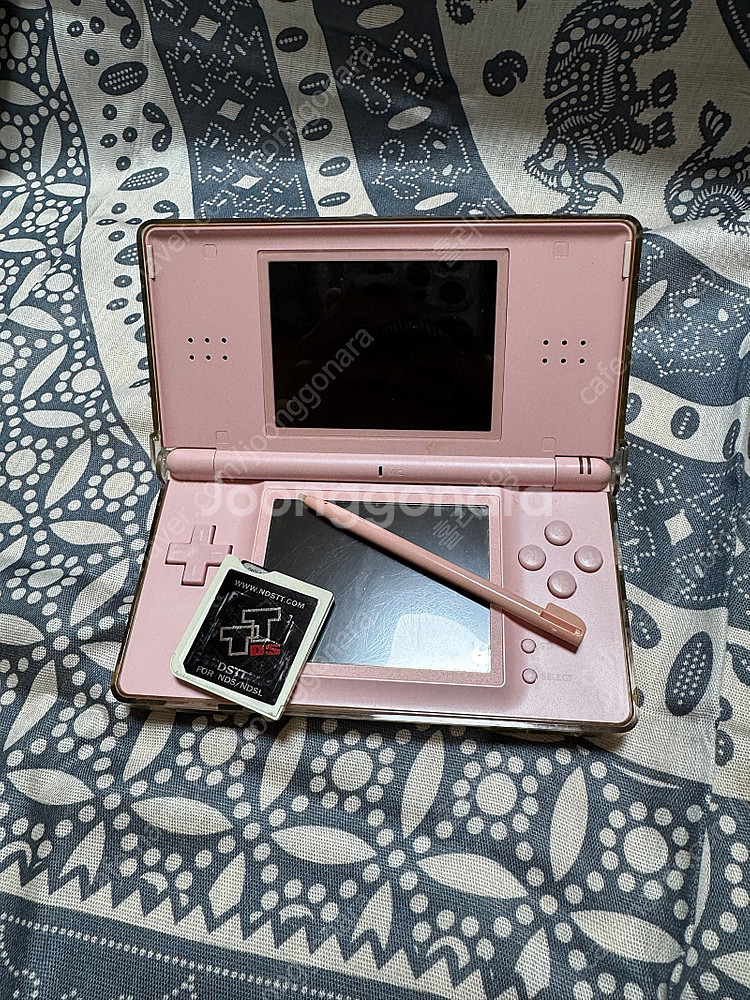 닌텐도 DS Lite 노블 핑크 판매합니다--2