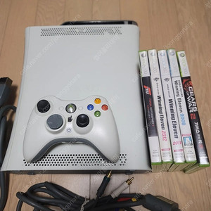 구형 xbox 360 팝니다