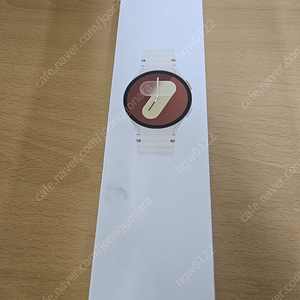 갤럭시 워치 7 미개봉(스티커부착) 크림 40MM 팝니다 (인천논현 or 서울사당방배)