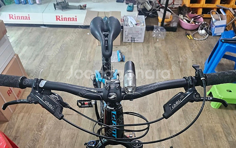 자이언트 카본 MTB 산악자전거--2