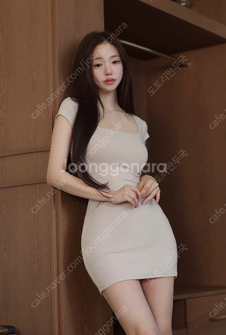 카인다미 스퀘어넥슬림핏 원피스--0