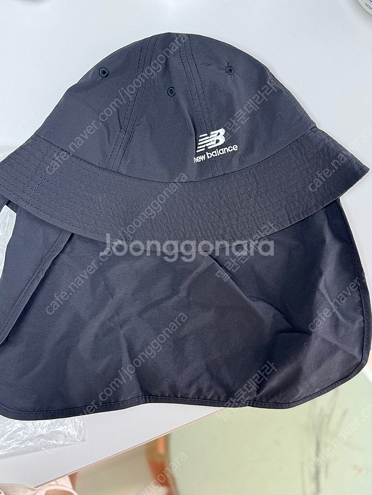 뉴발란스 키즈 모자 , 뒷목 가리개 모자, 54cm 검...--0