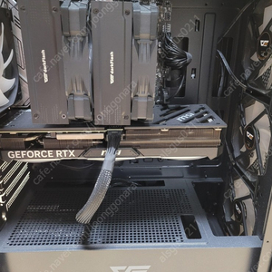 14600kf, 4070ti 본체