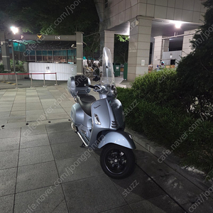 베스파300 슈퍼테크 23년식 판매합니다