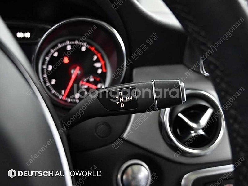 벤츠 GLA 중고 벤츠 GLA클래스 중고 검정색 2019년식 35,894km GLA220 프리미엄 광이 번쩍번쩍--9