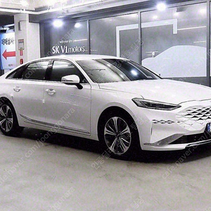 중고차 K8 하이브리드 중고 흰색 2023년식 40,557km 시그니처 중고자동차시세표