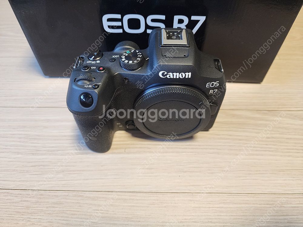 캐논코리아 정품 eos r7 바디 박스셋 판매합니다.--2