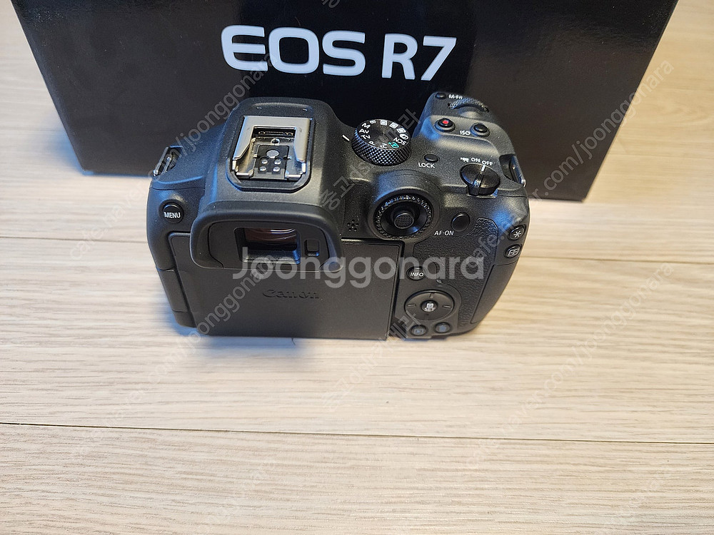 캐논코리아 정품 eos r7 바디 박스셋 판매합니다.--8