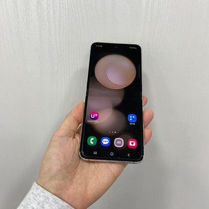 89067 갤럭시Z플립5 크림 256GB 부산 중고폰 팝니다 34만원