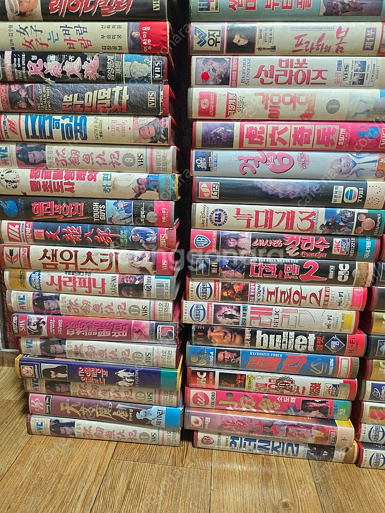 비디오 테이프 개당 4천원입니다--2
