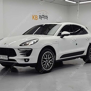 포르쉐 마칸 중고차 할부가능 흰색 2015년식 디젤 3.0 S 꼼꼼한 차량점검