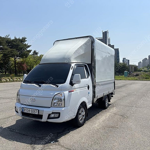 포터 윙바디 중고 포터 중고 흰색 2023년식 70,000km 슈퍼캡/초장축/(CRDi) 하이슈퍼 개인사업자 차량구매