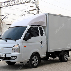 포터 중고 흰색 2024년식 463km 하이내장탑 수원중고차