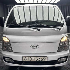 포터2 중고차 할부 포터 중고차 흰색 2023년식 73,591km 1.0톤/더블캡/초장축/(CRDi) 모던 개인사업자 차량구매