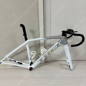 트렉 에몬다 sl7 프레임판매 50사이즈