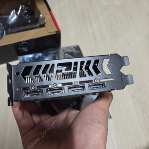 Rx6600 powercolor 그래픽카드 팝니다