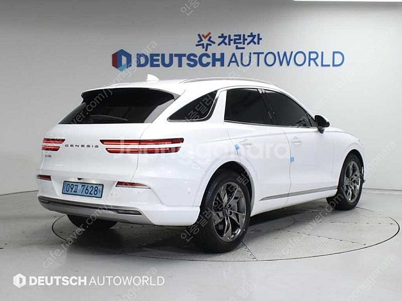 GV70 중고 GV70 일렉트리파이드 흰색 2022년식...--2