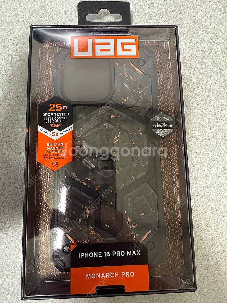 UAG 폰케이스 16 Pro Max 포지드카본카퍼 팝니...--0