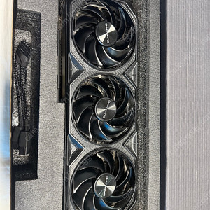 게인워드 지포스 RTX 4080 SUPER 팬서 OC D6X 16GB