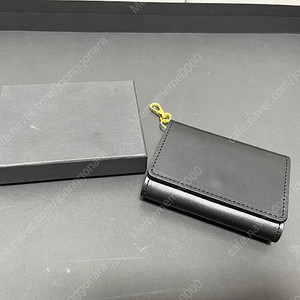 아이디어스 가죽지갑 미사용