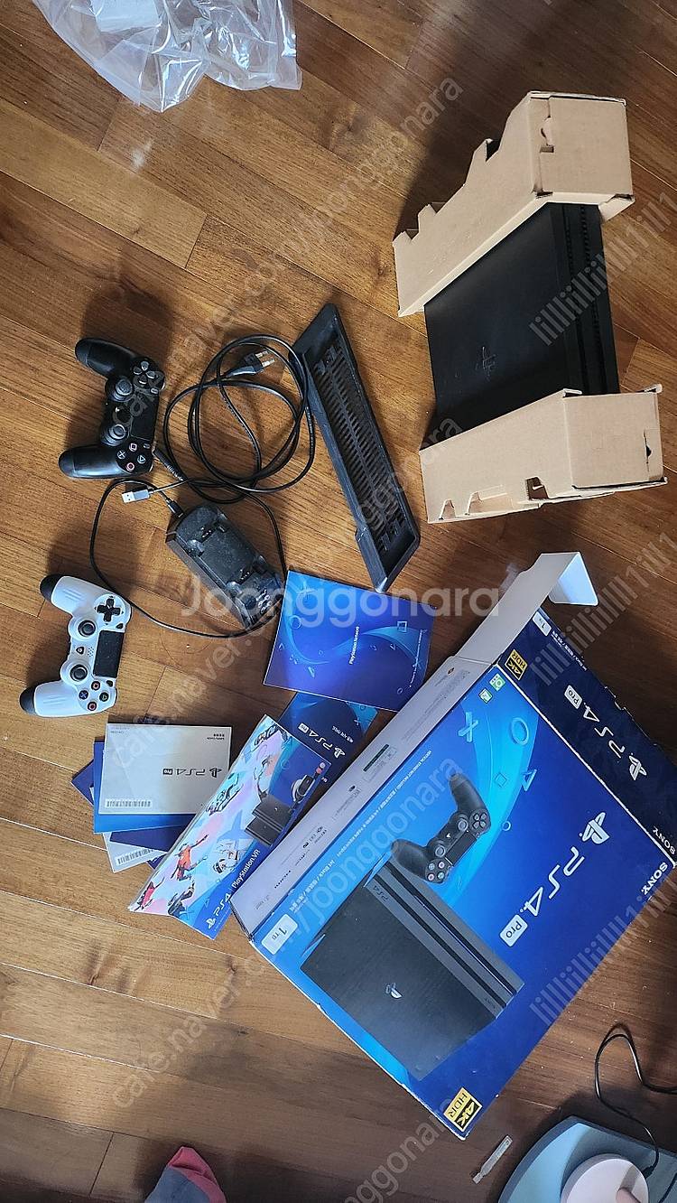 PS4 Pro 7218b 풀박스+ 스탠드+조이스틱 거치...--1