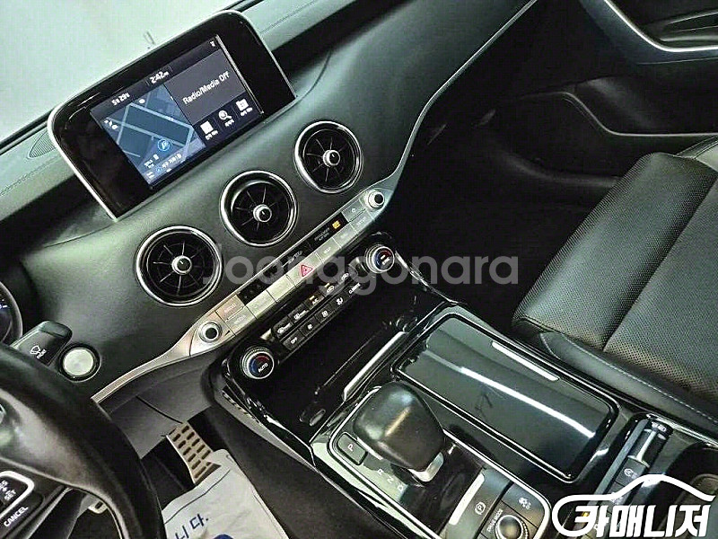 [기아]스팅어 가솔린 2.0 터보 2WD 플래티넘 (5...--1
