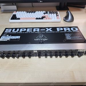 베링거 SUPER-X PRO CX3400 크로스오버 판매합니다. (10만원/배송비무료)